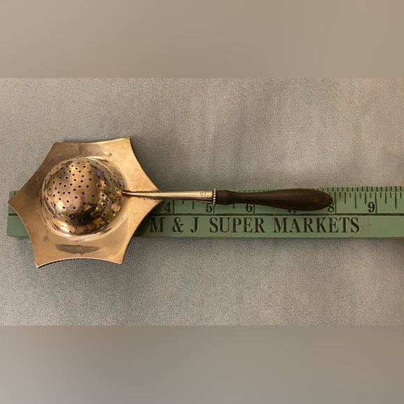 Antique English Sterling Silver Tea Strainer - Picture 12 of 12